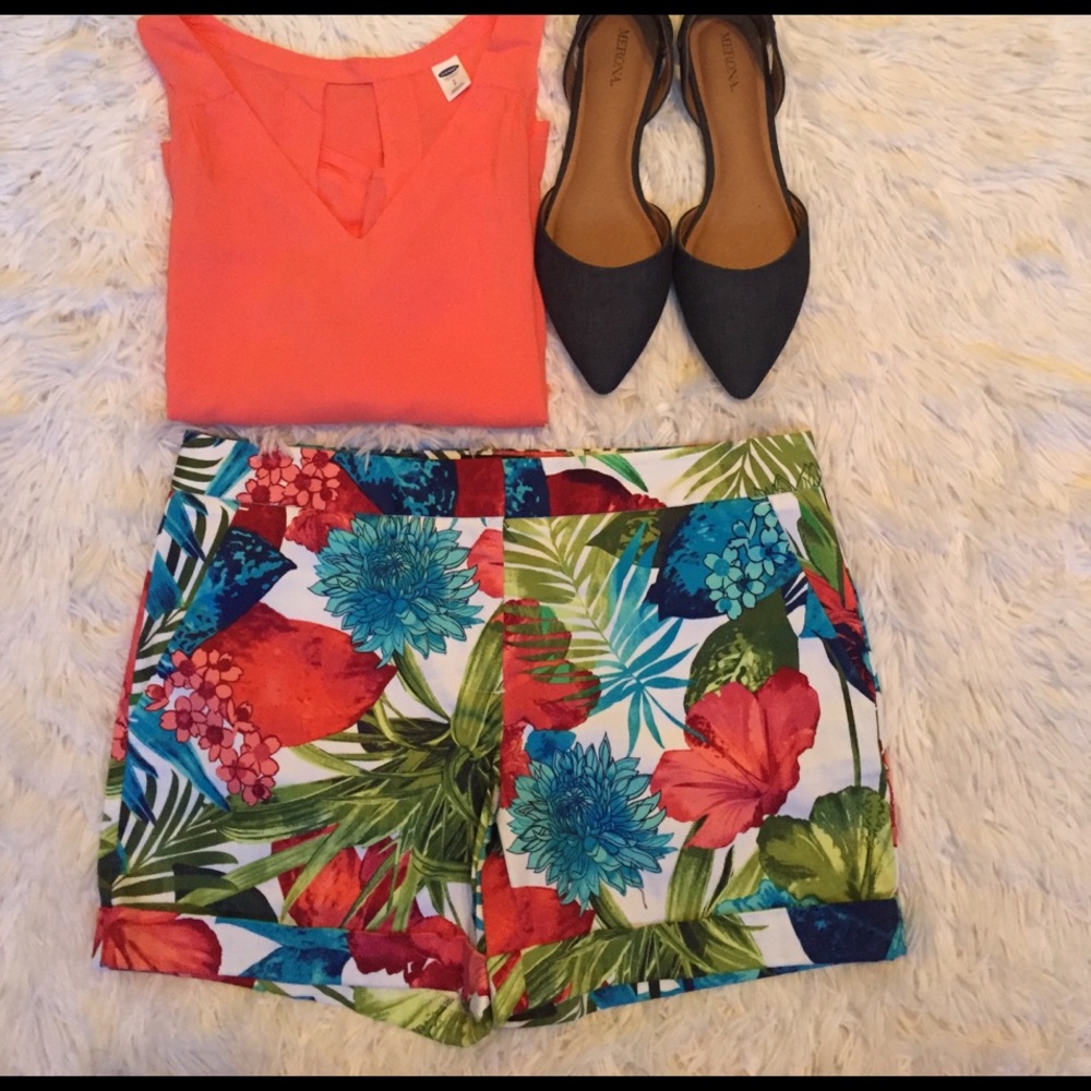 Floral Print Women's Shorts